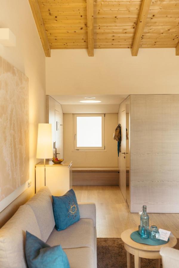 Strandhotel Am Weissensee Luaran gambar