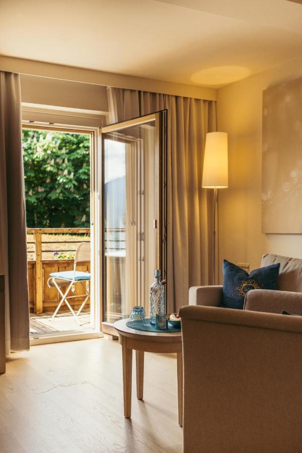 Strandhotel Am Weissensee Luaran gambar