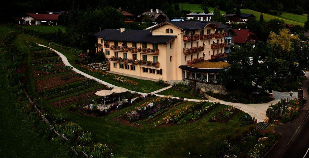 Strandhotel Am Weissensee Luaran gambar