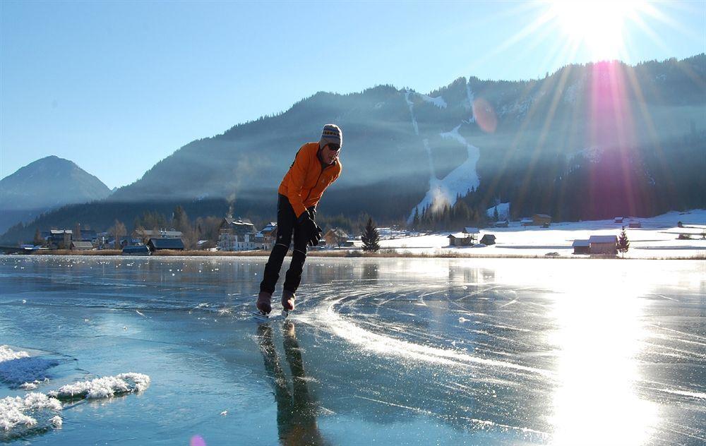 Strandhotel Am Weissensee Luaran gambar