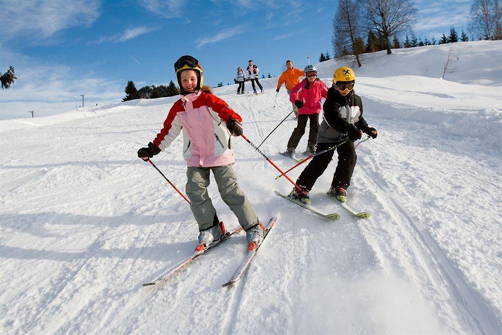 Strandhotel Am Weissensee Luaran gambar